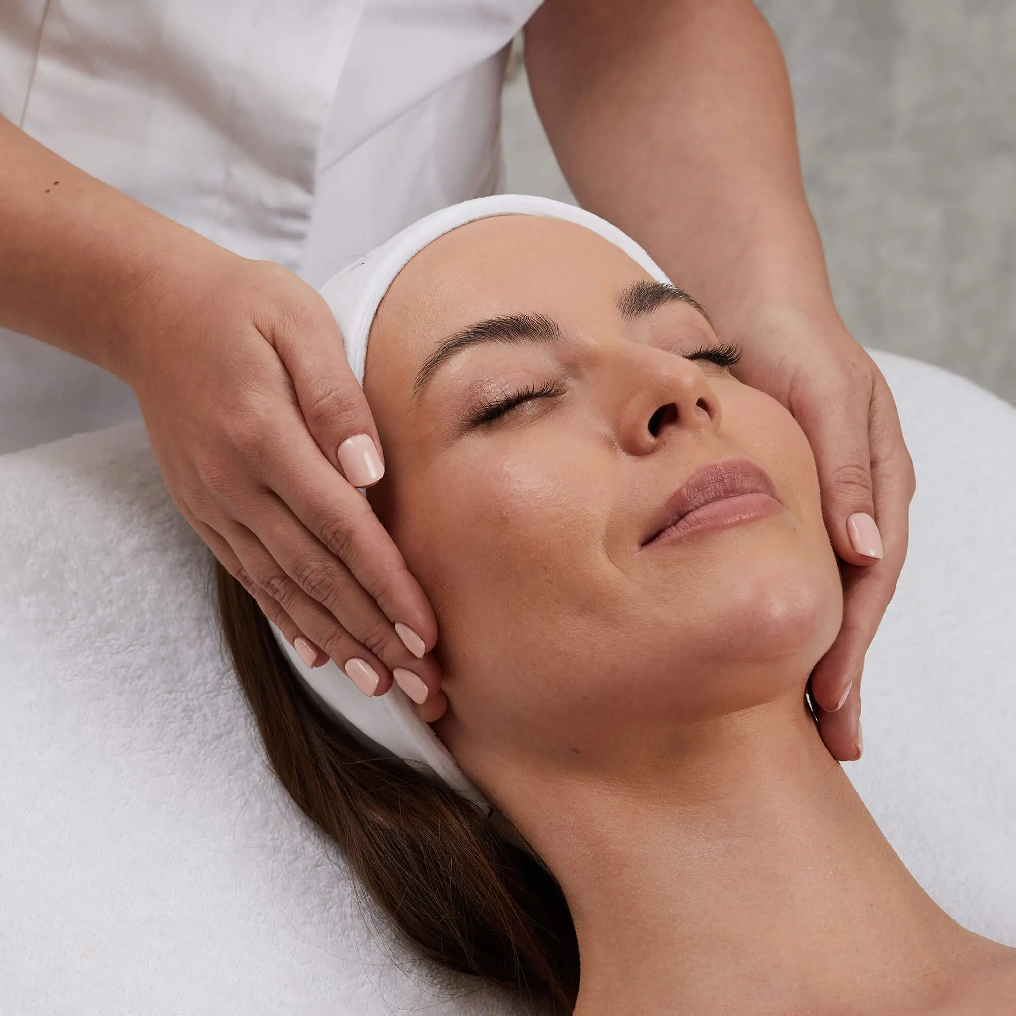 Rytuały Dr Irena Eris w salonie Hypnotic Madam Luboń